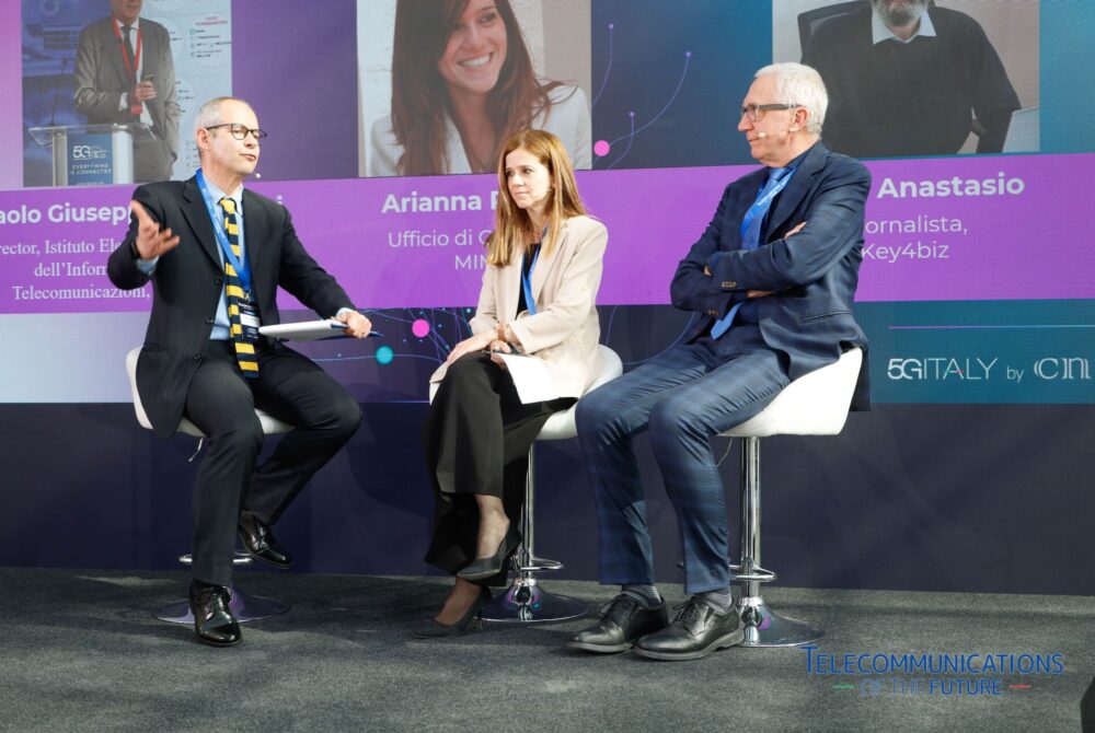 Panel – Electromagnetic fields, environment and health: a look to the future